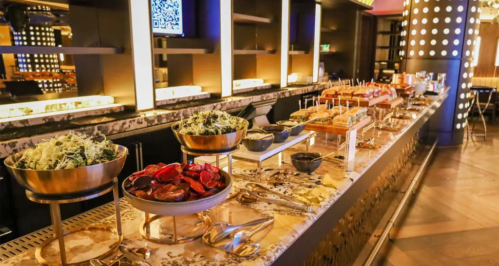 Catering and Food Supply in Defence Logistics: Scope, Planning and Operational Requirements